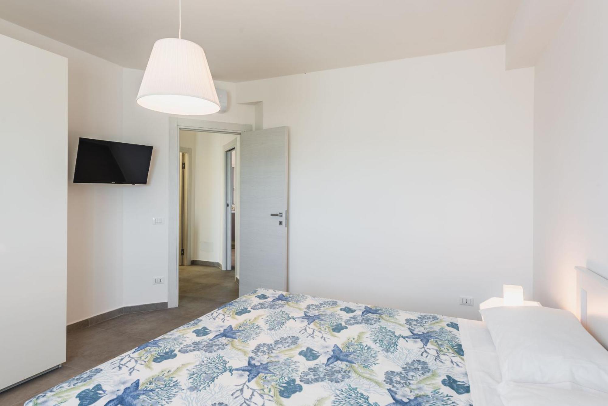 Etna Mare Apartments By Wonderful Italy เอากุสตา ภายนอก รูปภาพ