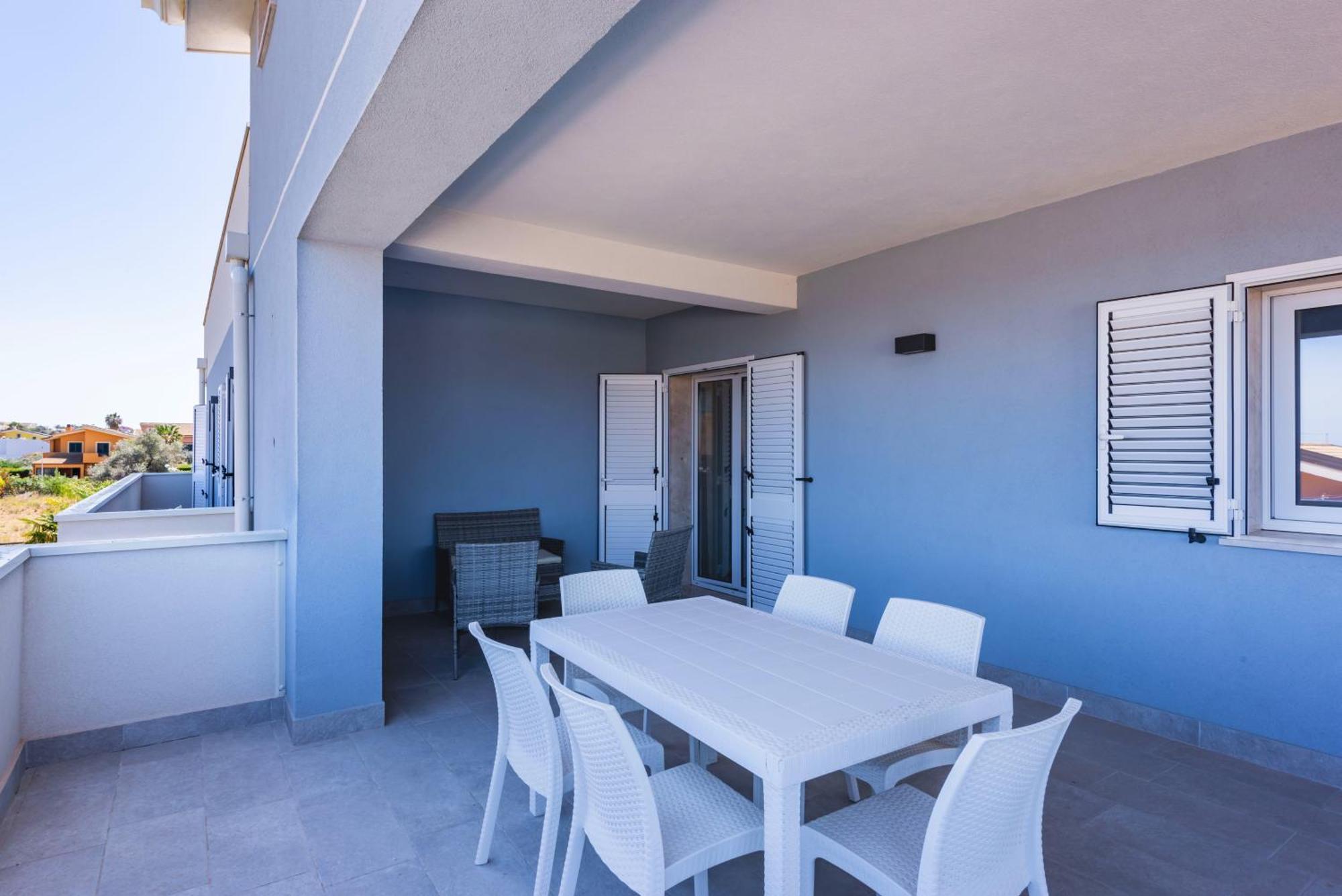 Etna Mare Apartments By Wonderful Italy เอากุสตา ภายนอก รูปภาพ
